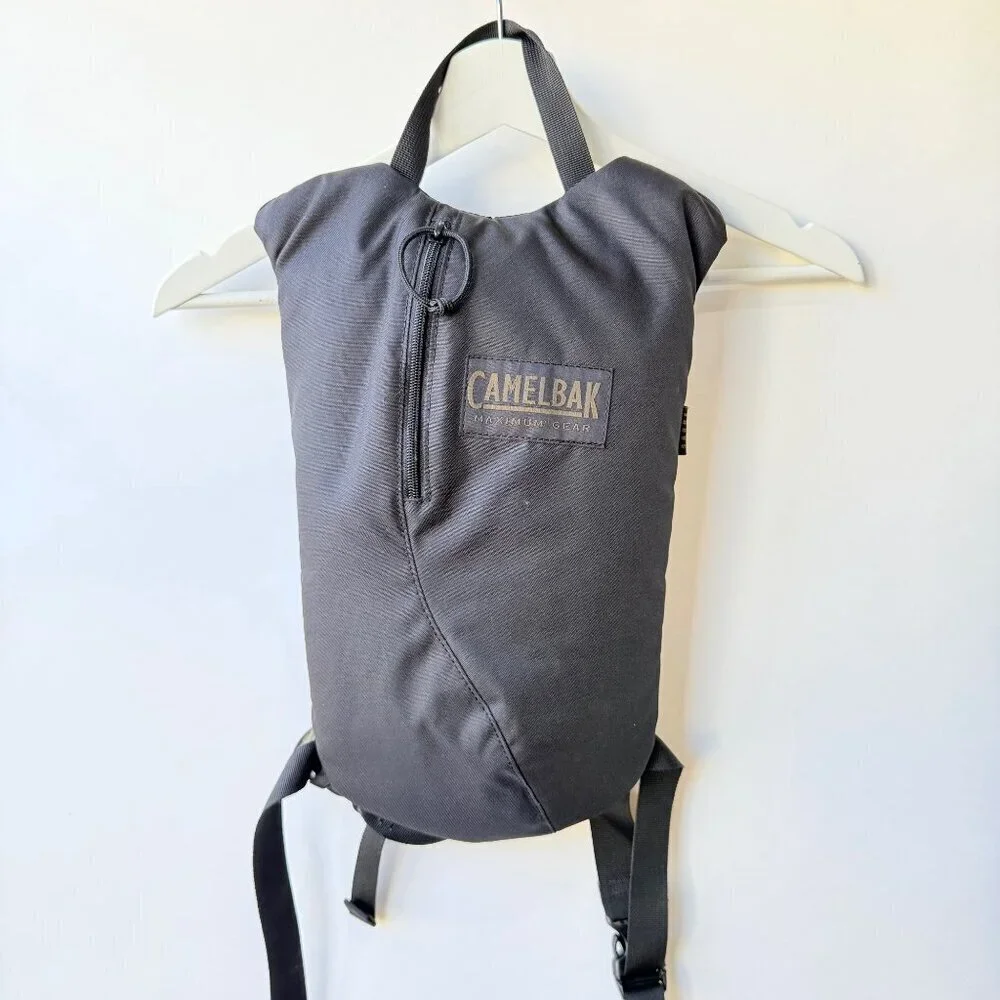 CamelBak Hydration Pack – Black Backpack with Bladder